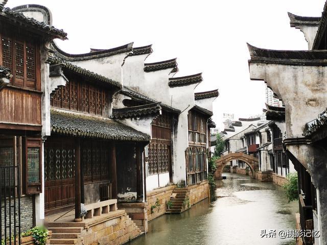 夏日的婚礼
